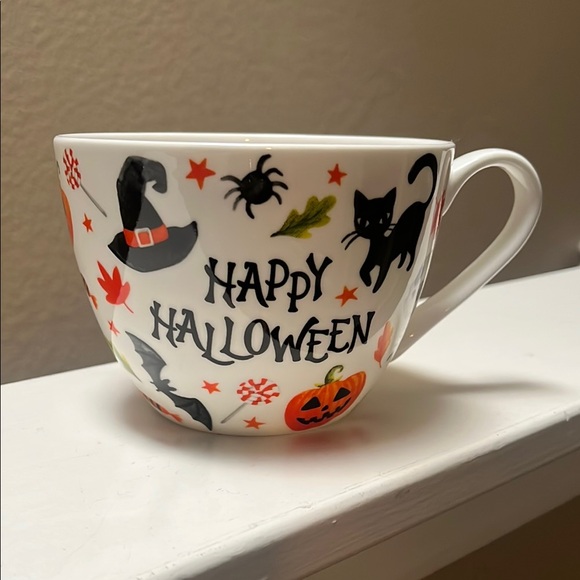 Halloween Themed Ceramic Mug - Picture 1 of 4